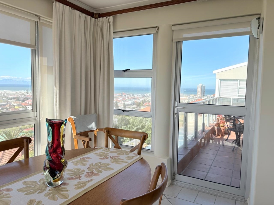 To Let 3 Bedroom Property for Rent in Muizenberg Western Cape